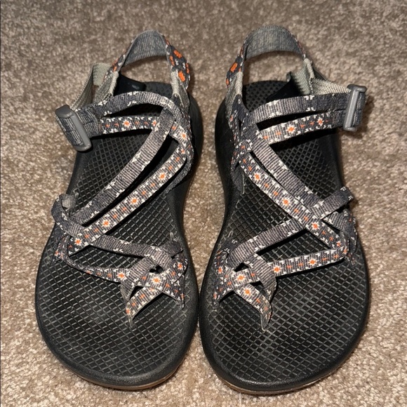 Chaco Women's Gray and Orange Sandals - size 7 - Picture 3 of 8